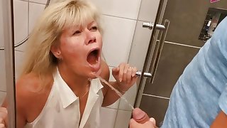 German mature Housewife fucks  guy and caught from husband